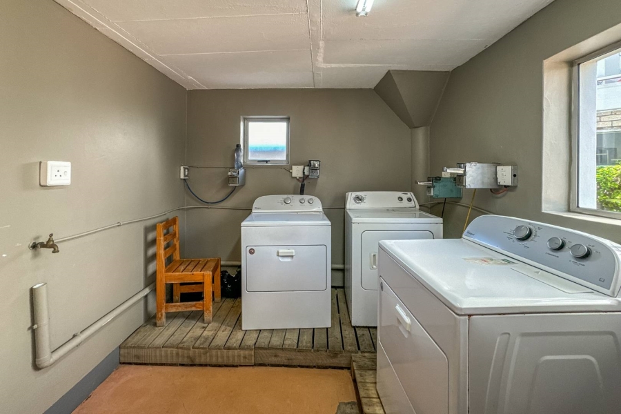 To Let 2 Bedroom Property for Rent in Summerstrand Eastern Cape